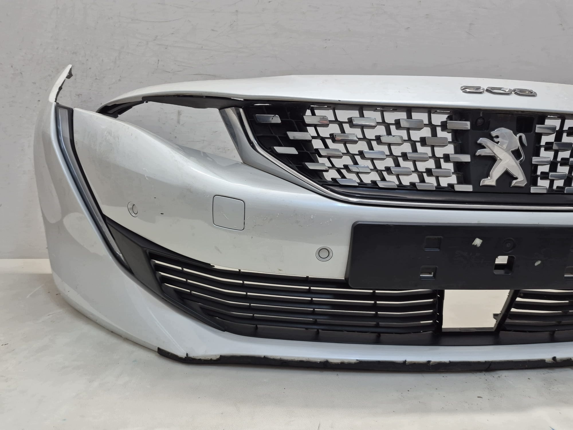 PEUGEOT 508 II 2 GT-LINE 18- bumper front front complete 6XPDC KAMERA