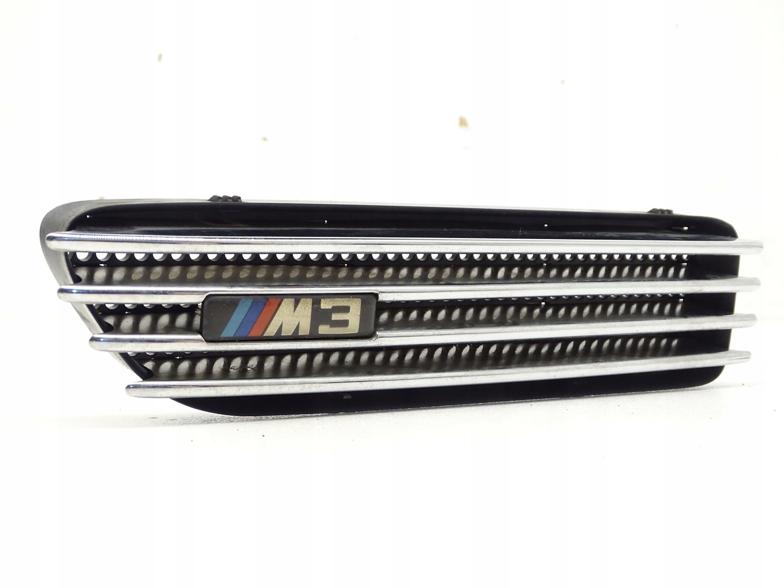 griglia parafango sinistra BMW 3 E46 2694607