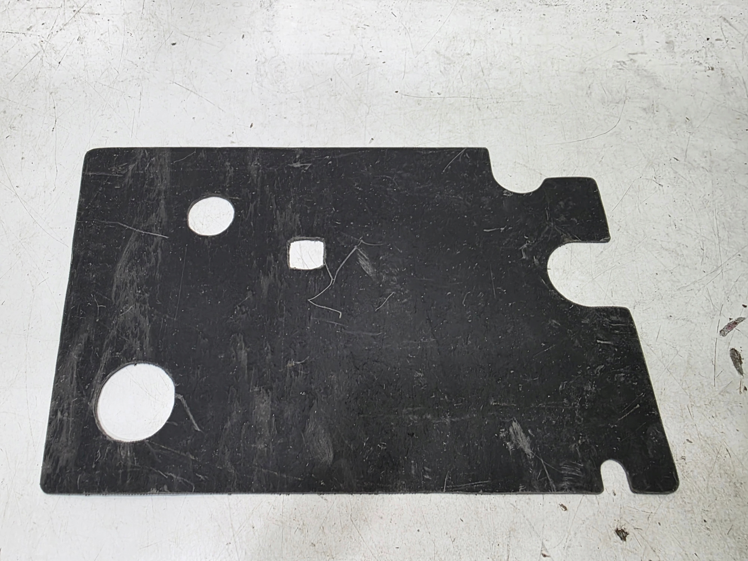 MATA Insonorisation Sol Gauche Avant AUDI Q7 4M 4M0864601A