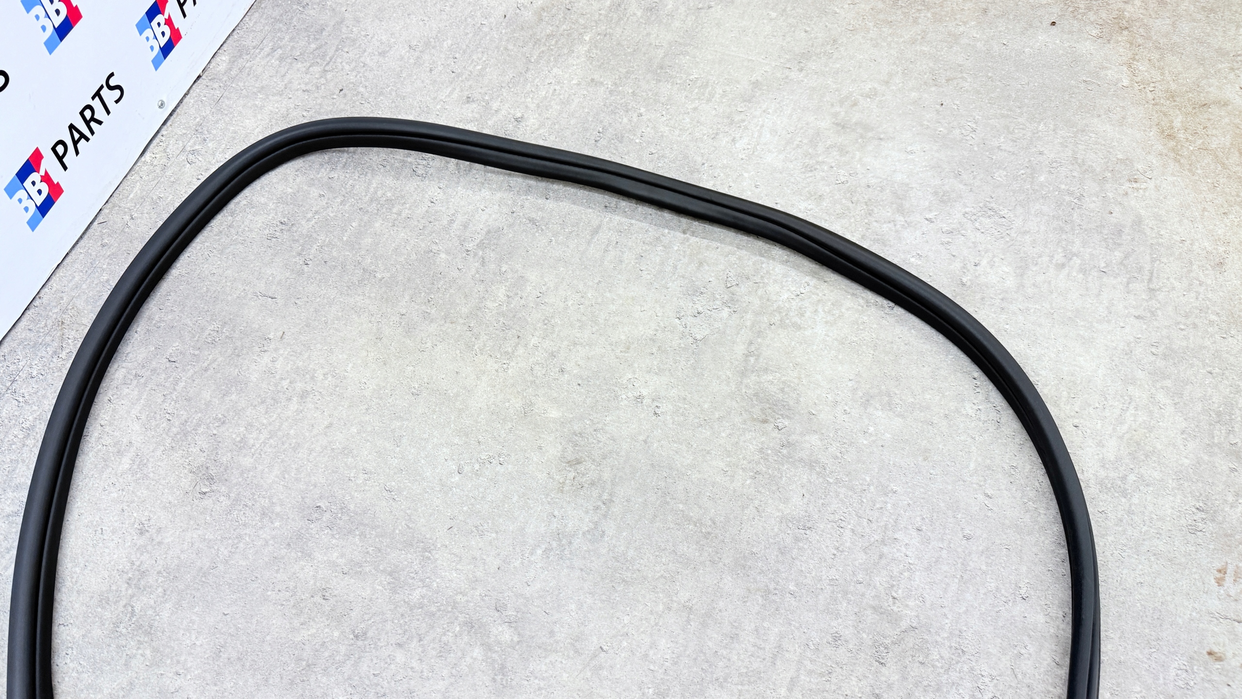 BMW 1 F40 gasket door left front front 7452341