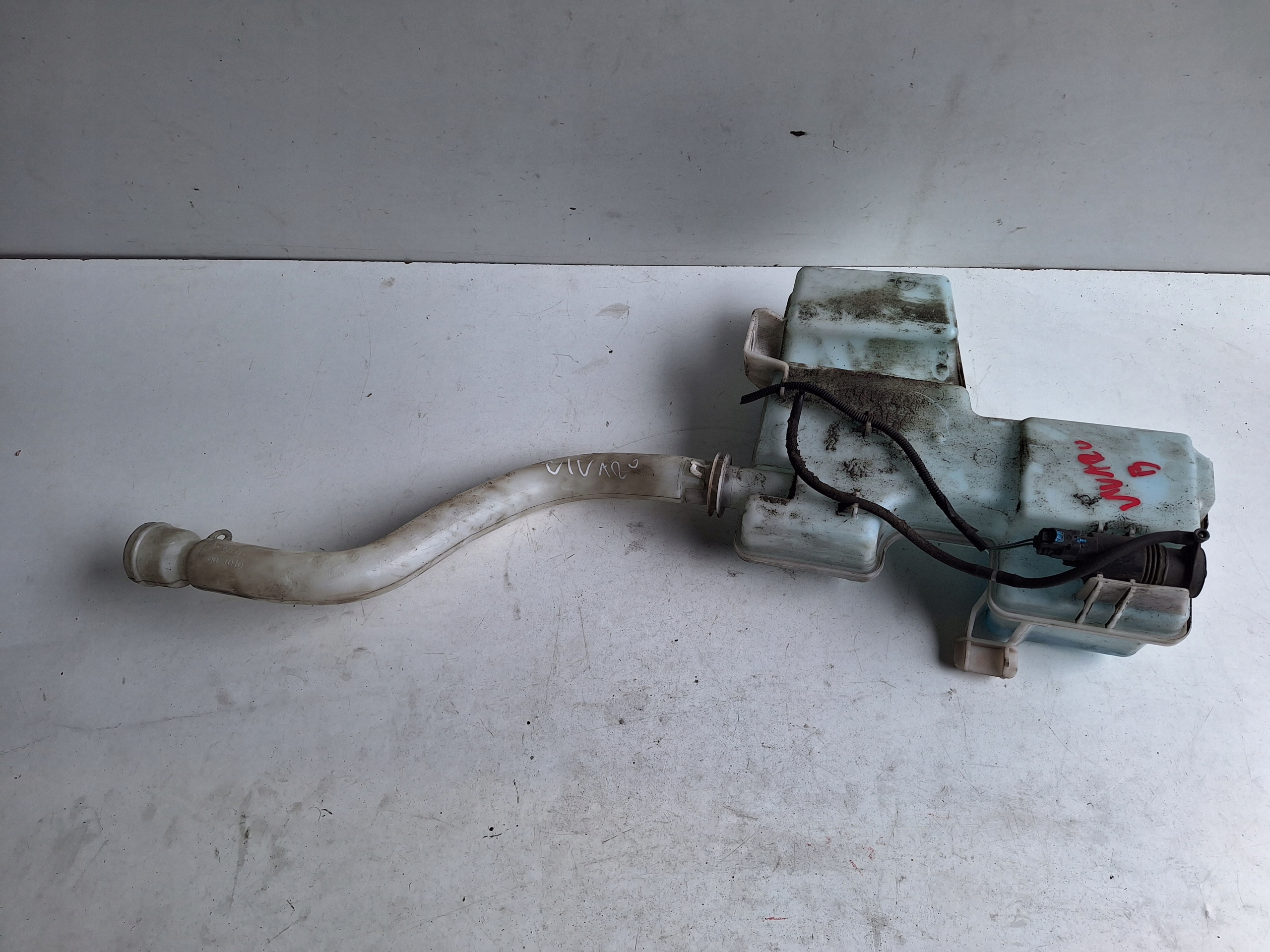 OPEL VIVARO B 14-> tank washers