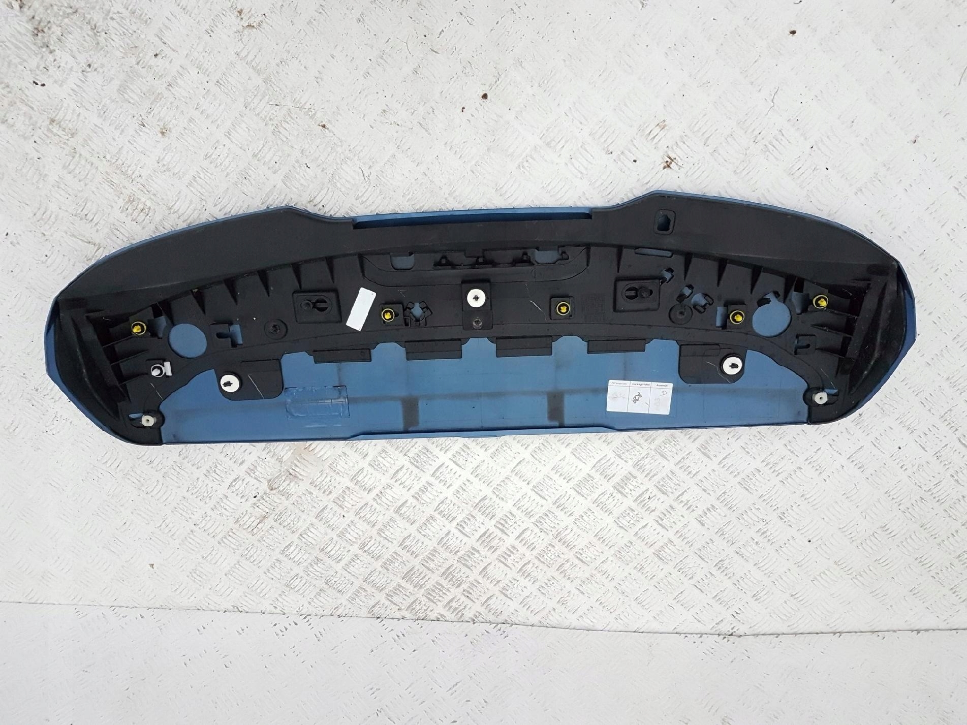 Spoiler lotka visor for the bonnet Volvo V40 II 12