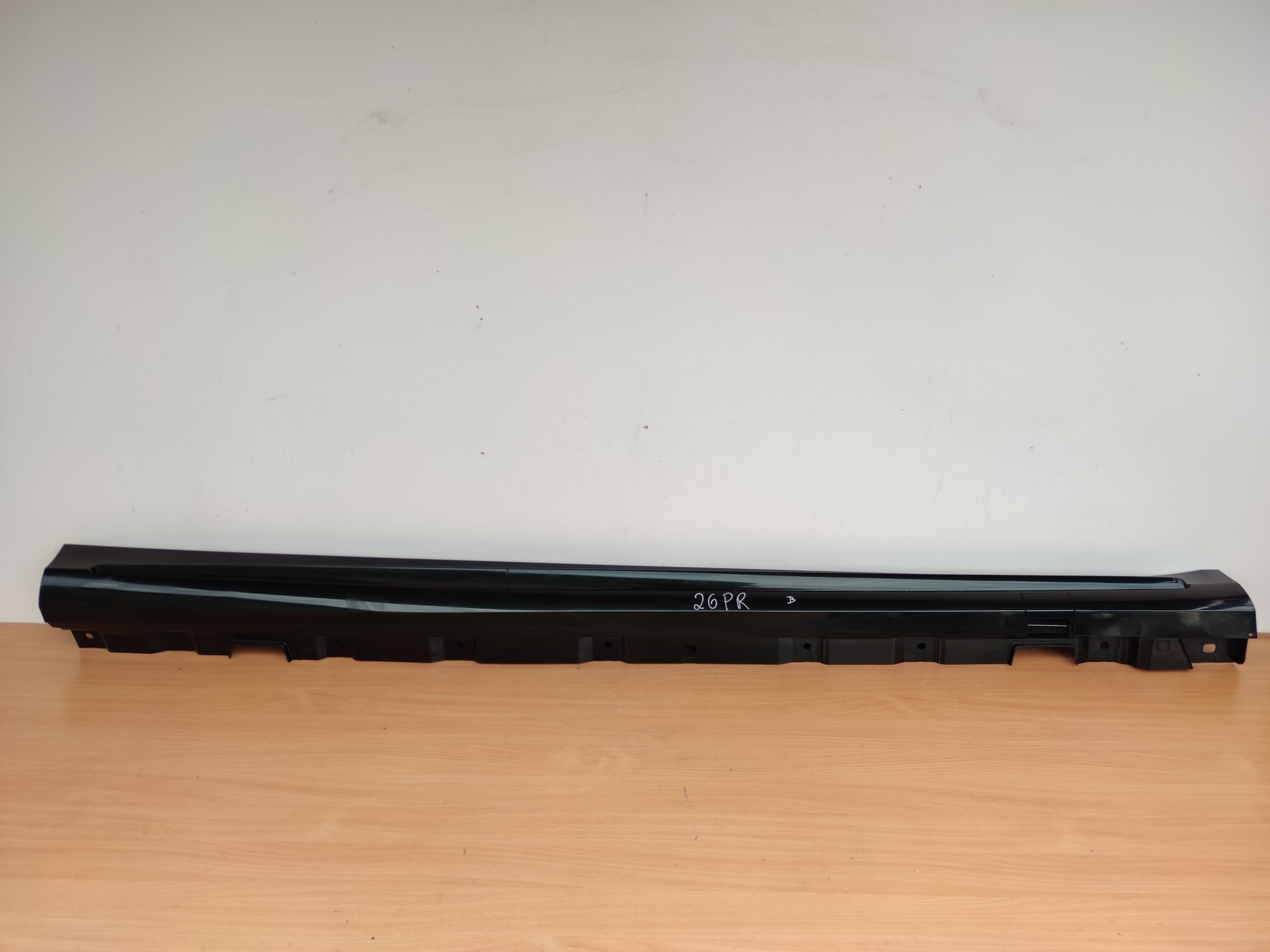 S-KLASA W222 AMG LONG 6.3 6.5 right threshold moulding