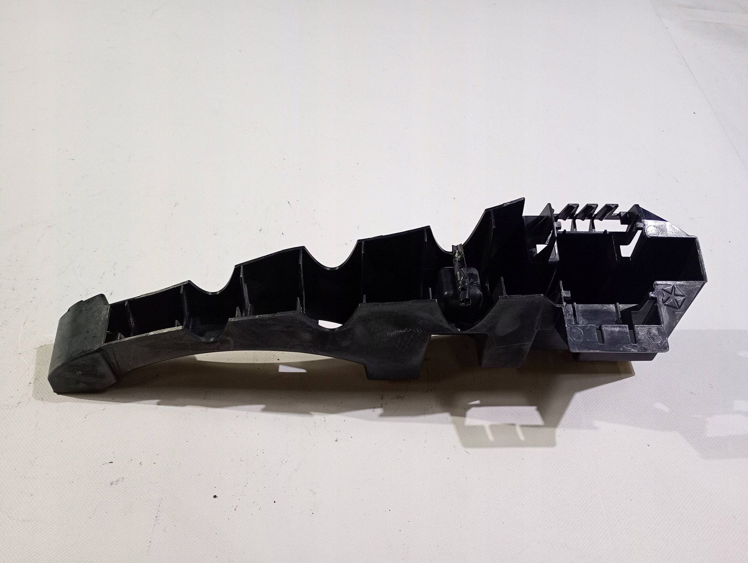 support holder of a bumper left rear part rear left Dodge Charger 2015