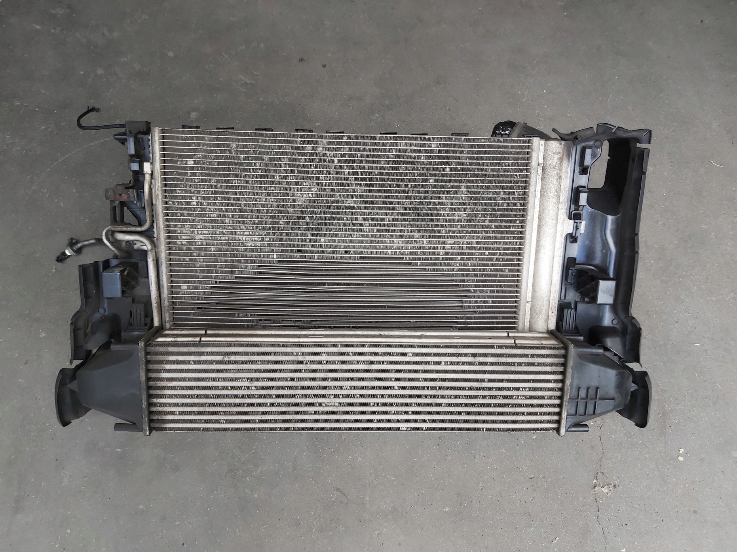 chladiče ventilátor KOMPLET VOLVO XC70 II 2.4 D5