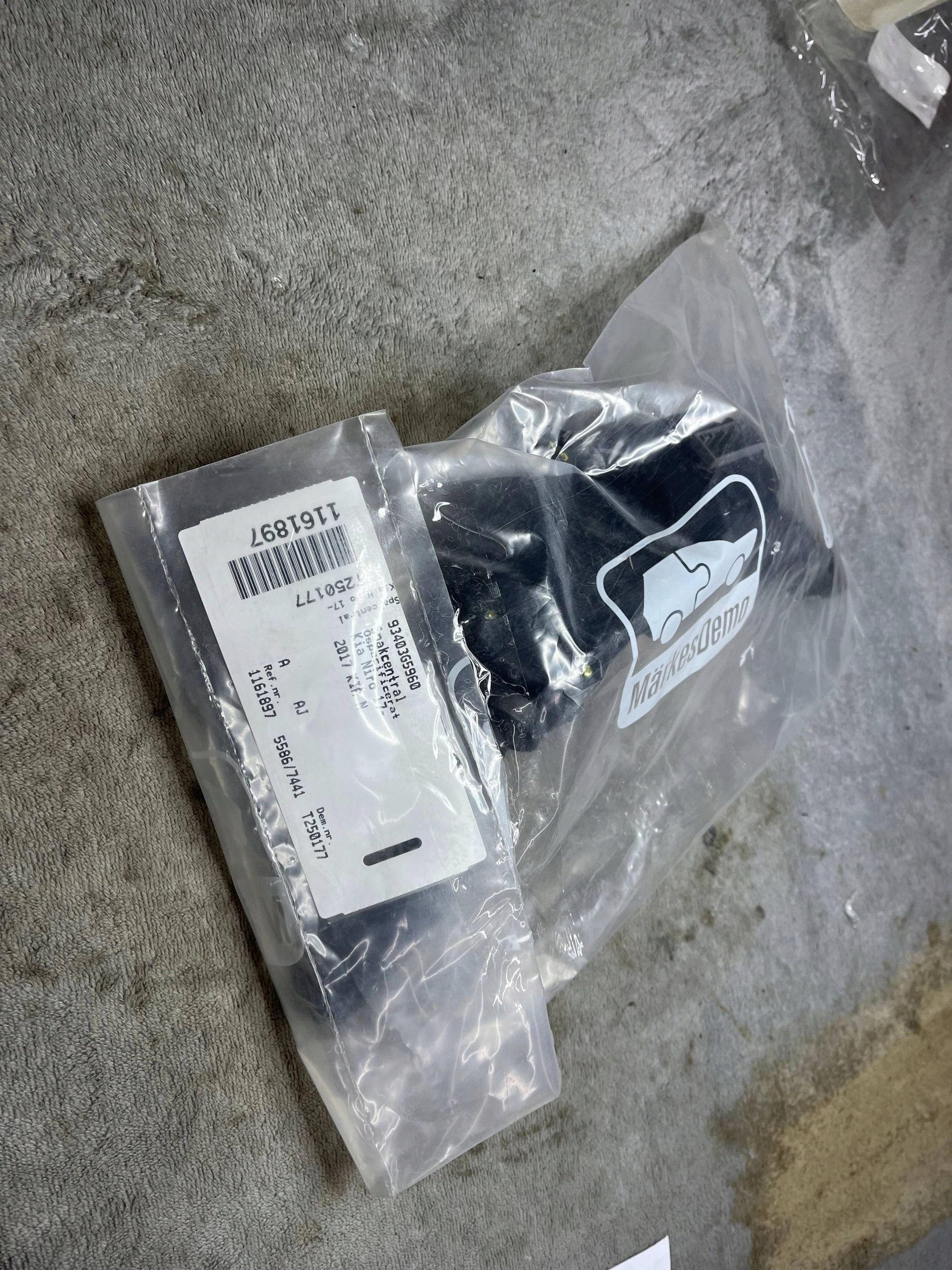 DEVIO LUCI TERGICRISTALLO TERGI KIA NIRO e 2016-2022 93403-G5960 !J