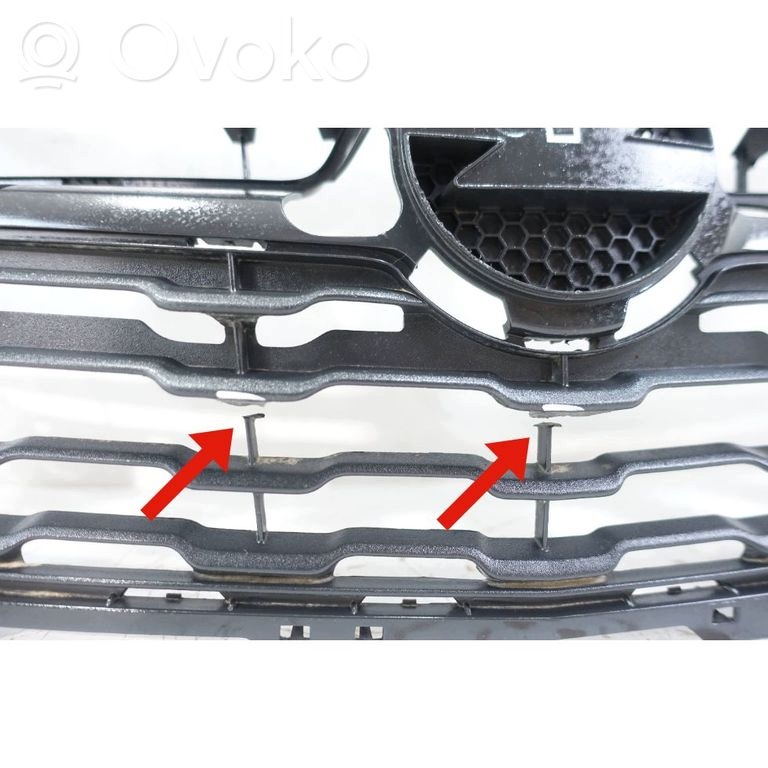 grill grille grid of a bumper front OPEL CORSA E 2014-2019 475498858