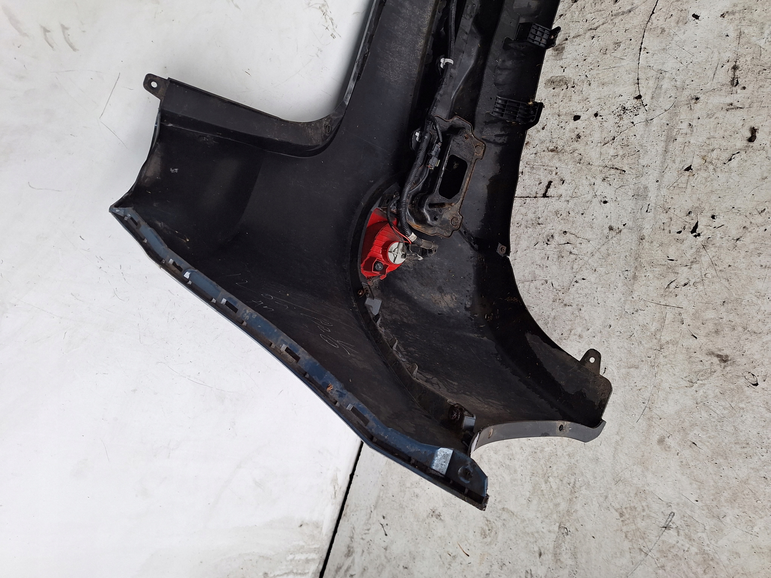 HYUNDAI IX35 09-15 bumper rear part + sider + PDC