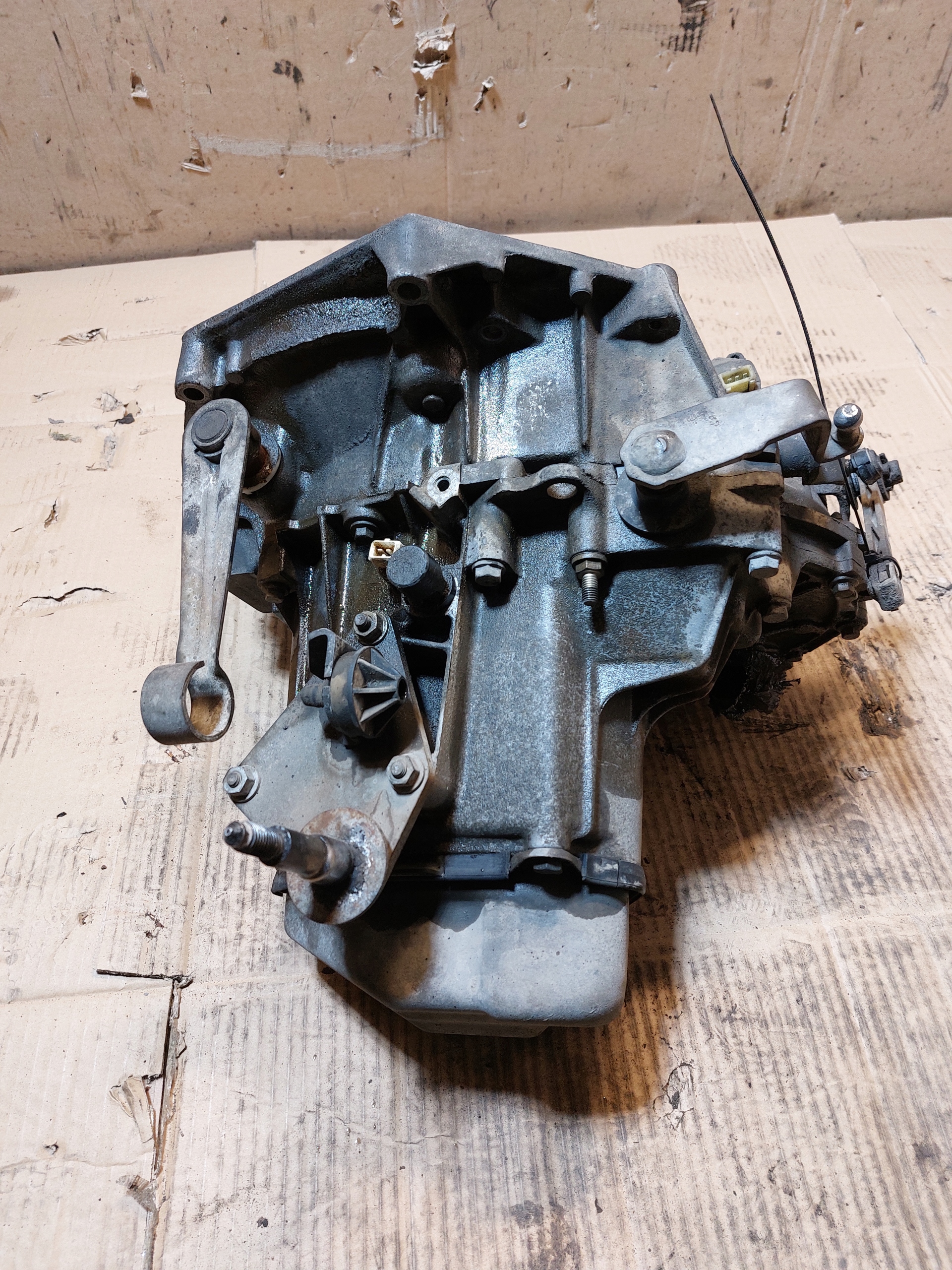 Getriebe PEUGEOT 206 1.1 20CE44