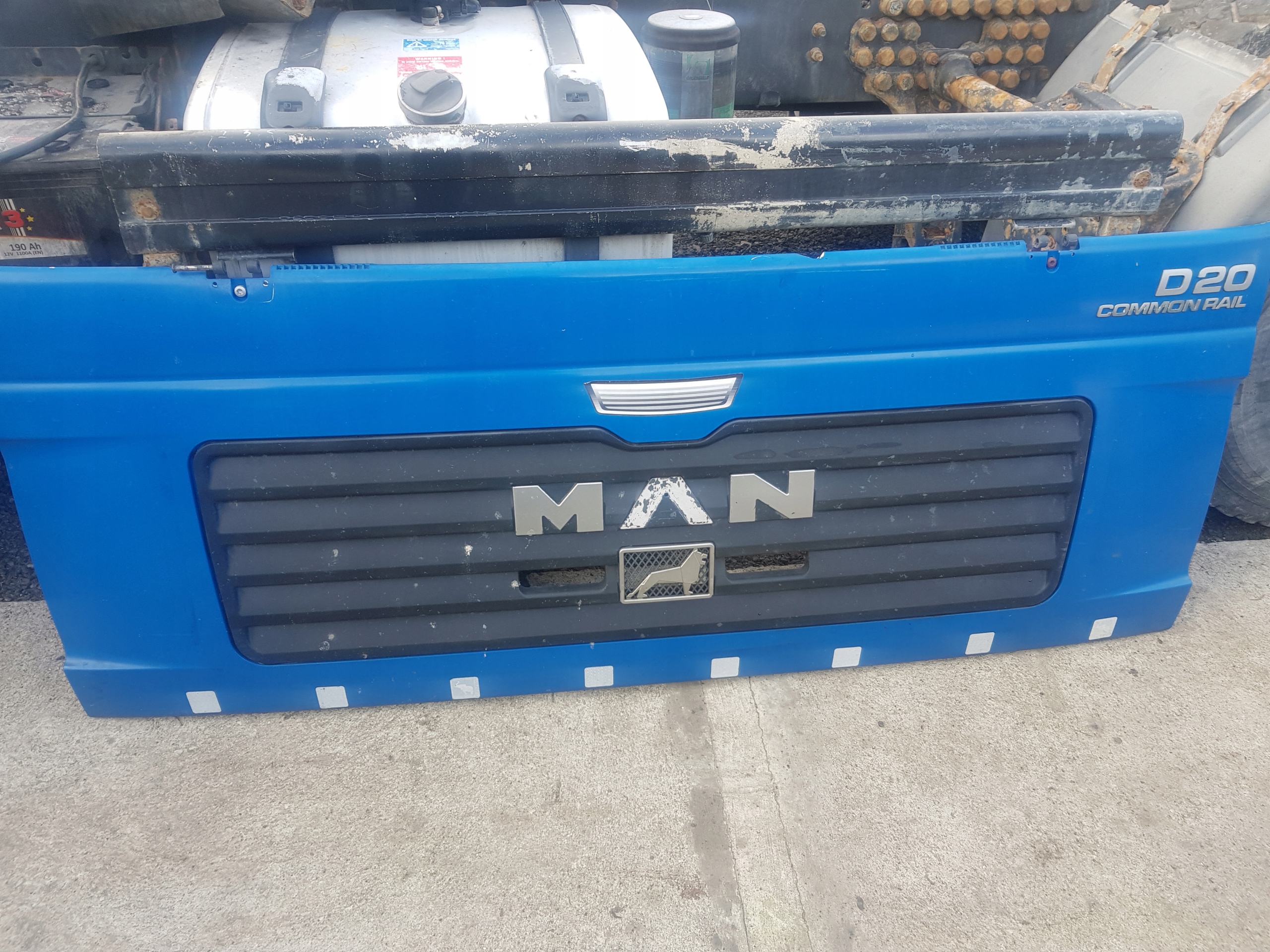 Man TGA atrapa maska przednia