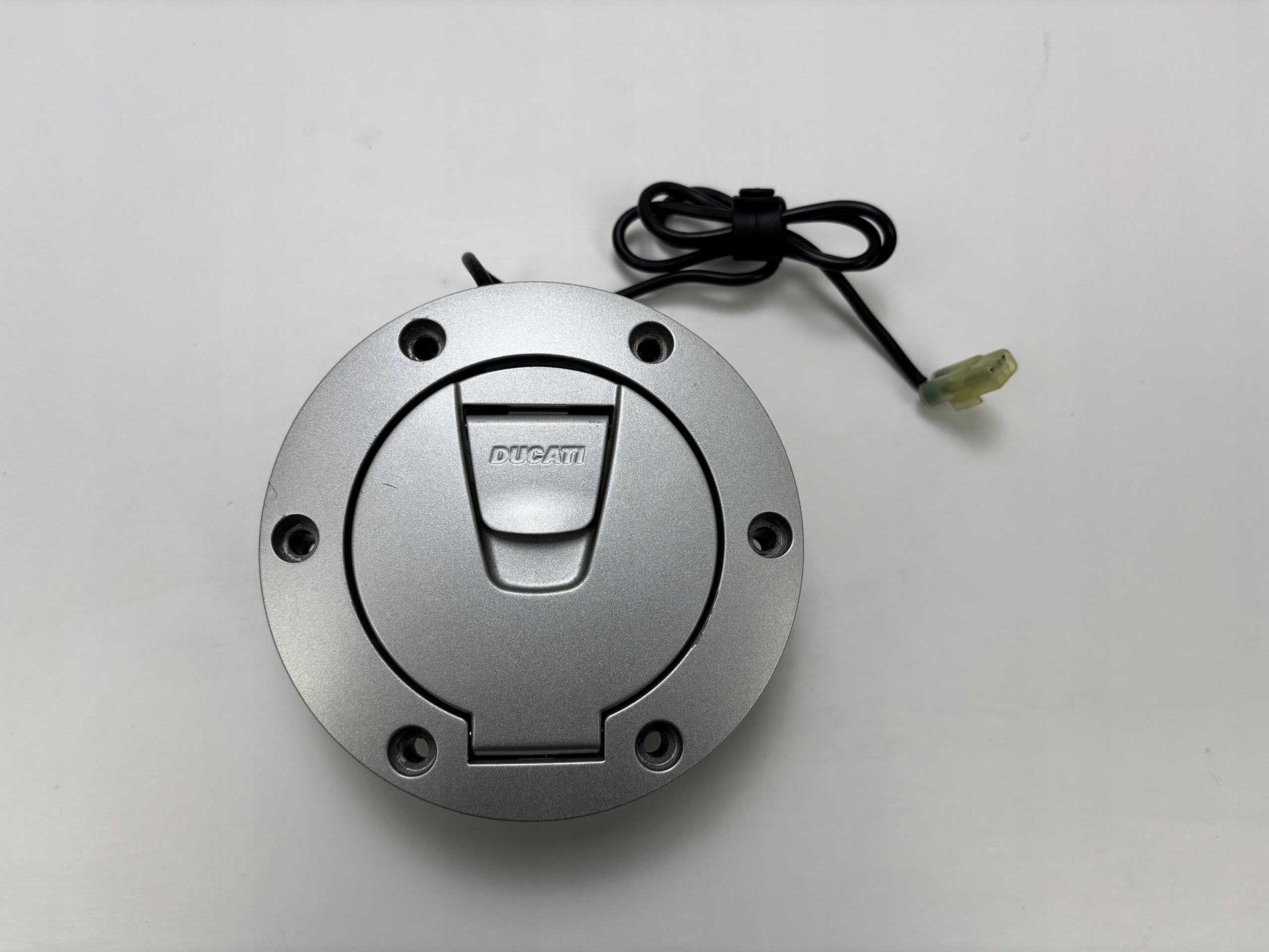 Elektryczny korek Ducati Multistrada 96680491A