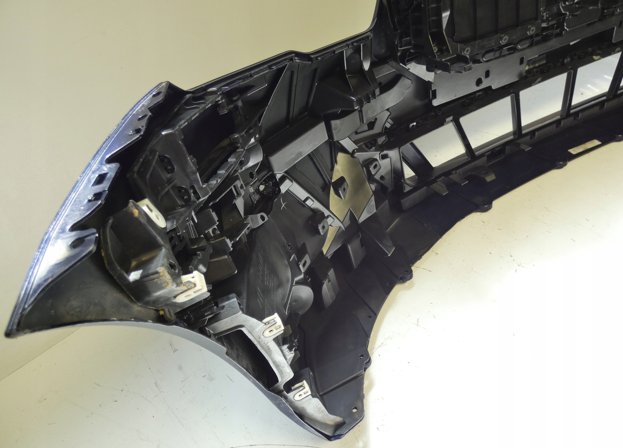 BMW 5 G60 G61 m-packet 8084653 below 6 PDC 2023- bumper front front