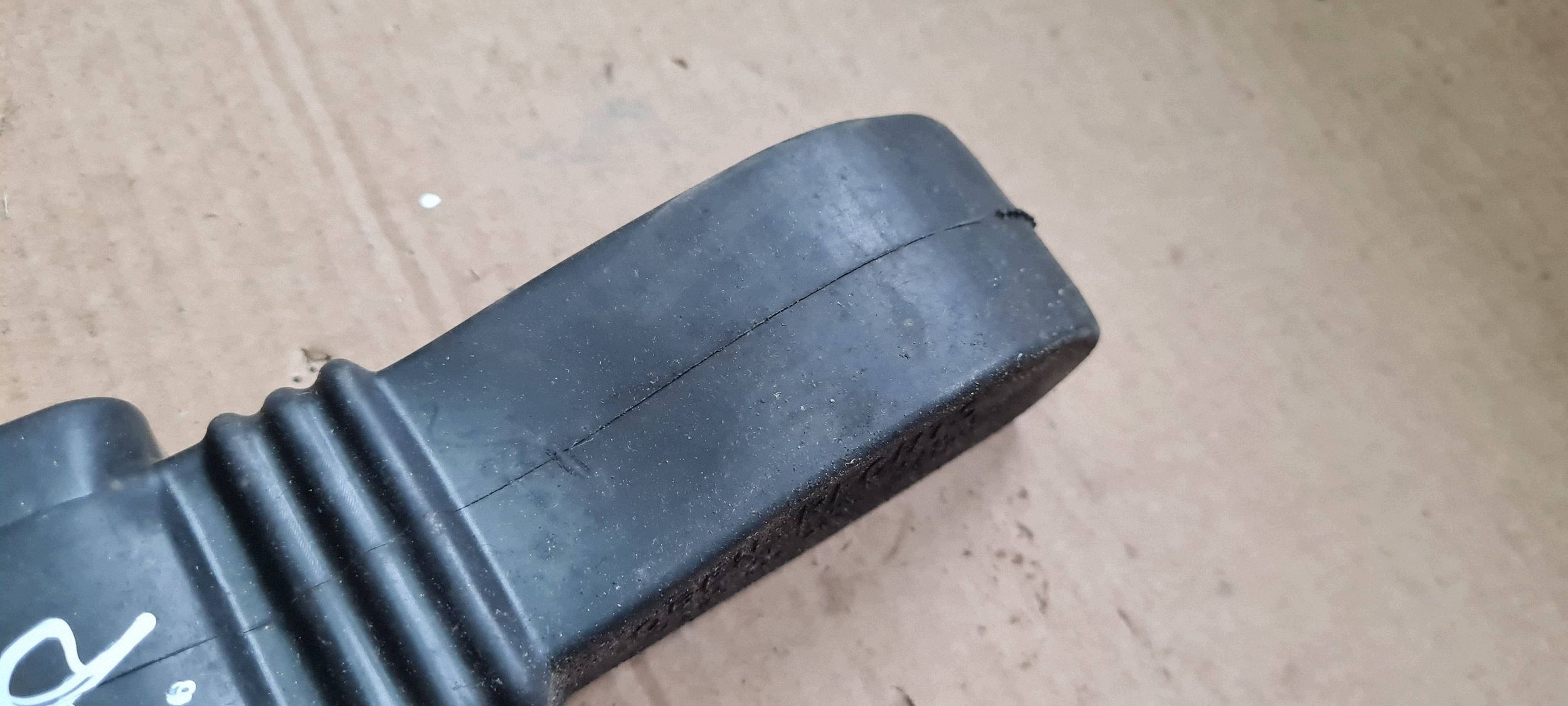 A4 B8 S4 LIFT limiter door left right front front 8K0837249D