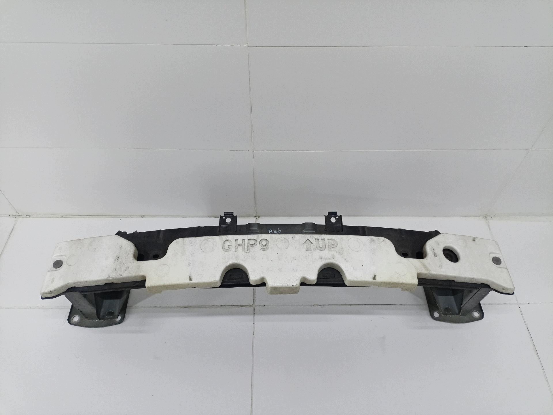 sider pillar of a bumper front Mazda 6 3 2014