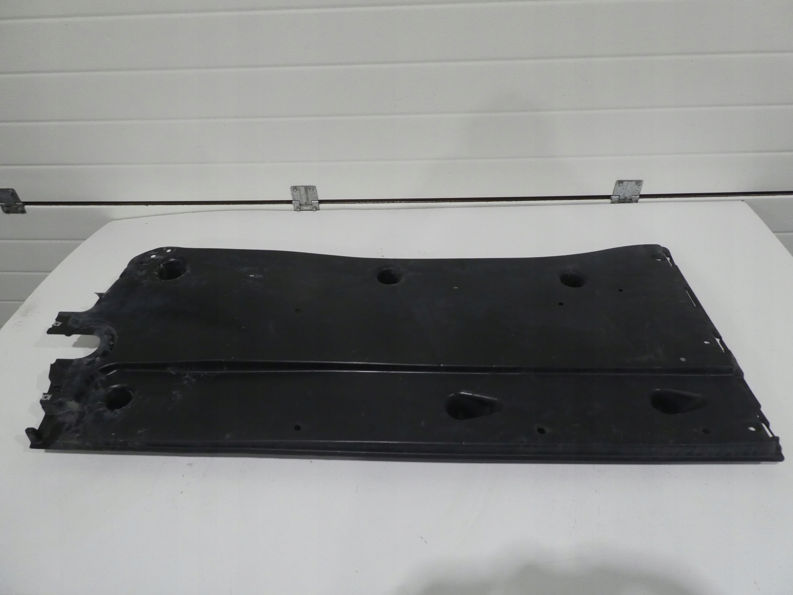 VW CADDY V 5 right cover chassis 5R3825202A
