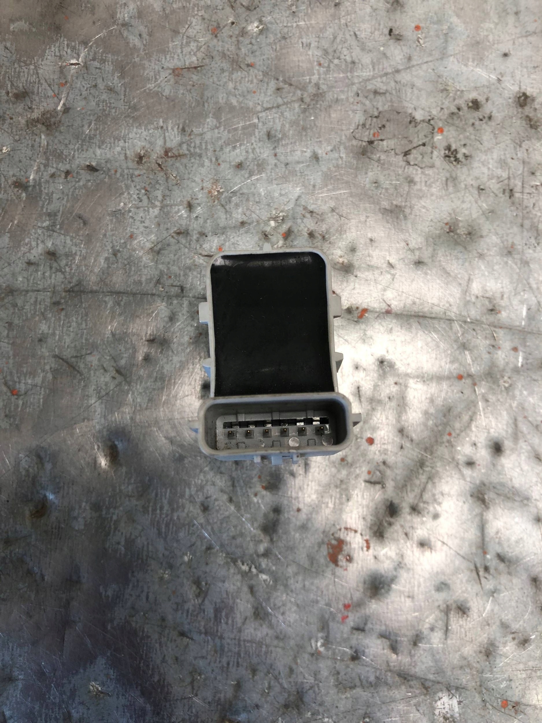 Sensor Parken PDC HYUNDAI I20 II 95720-C8800