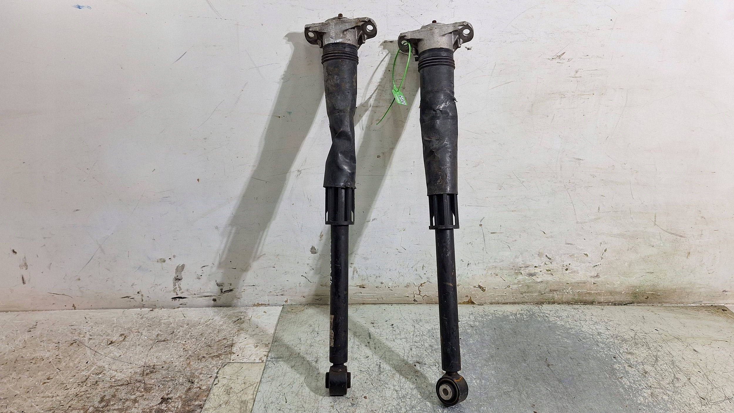 shock absorber left right rear part KPL 2Q0512013CG AUDI A1 II 82A