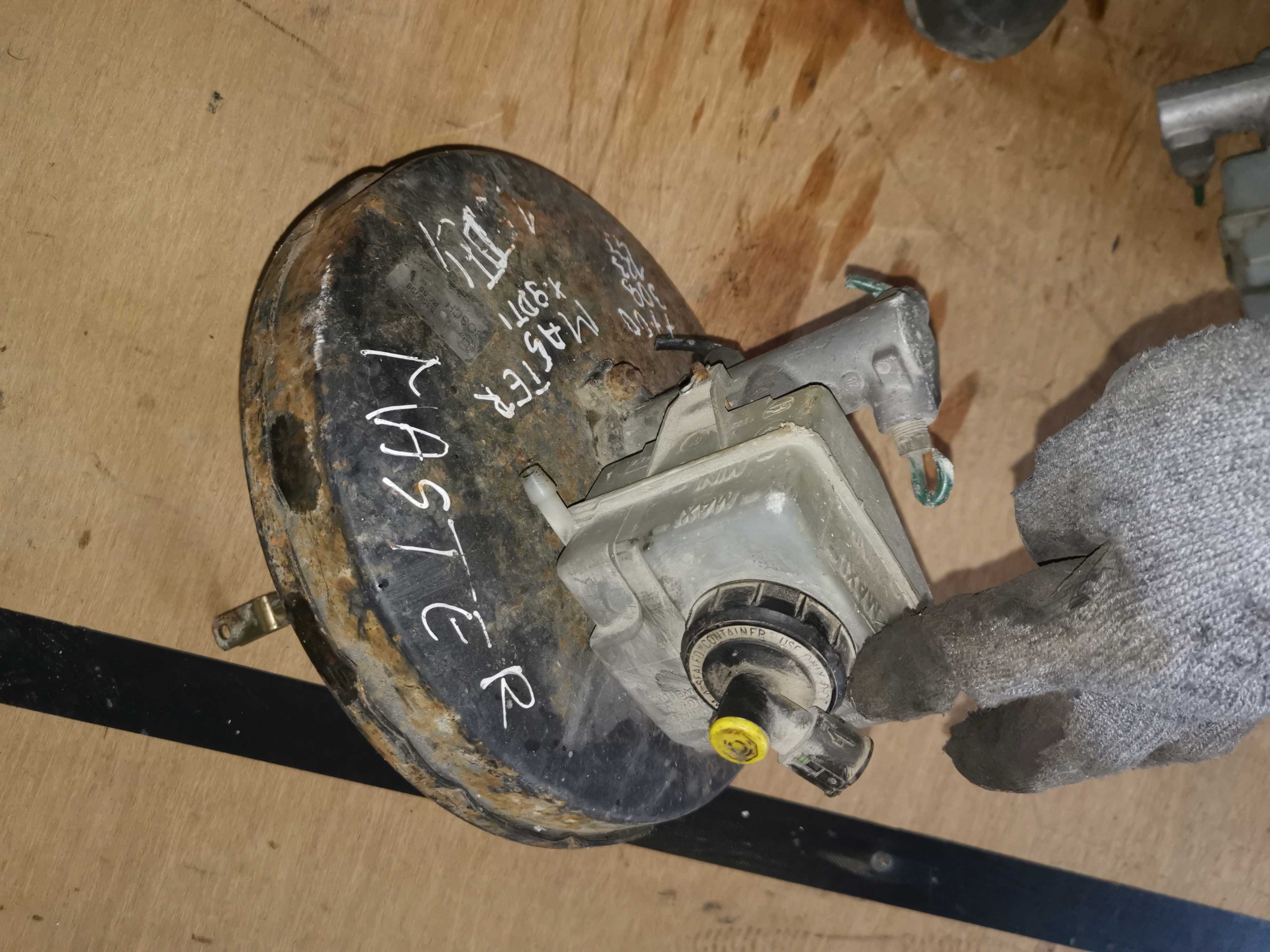 SERWO HAMULCOWE POMPA 7700308123J MASTER MOVANO II