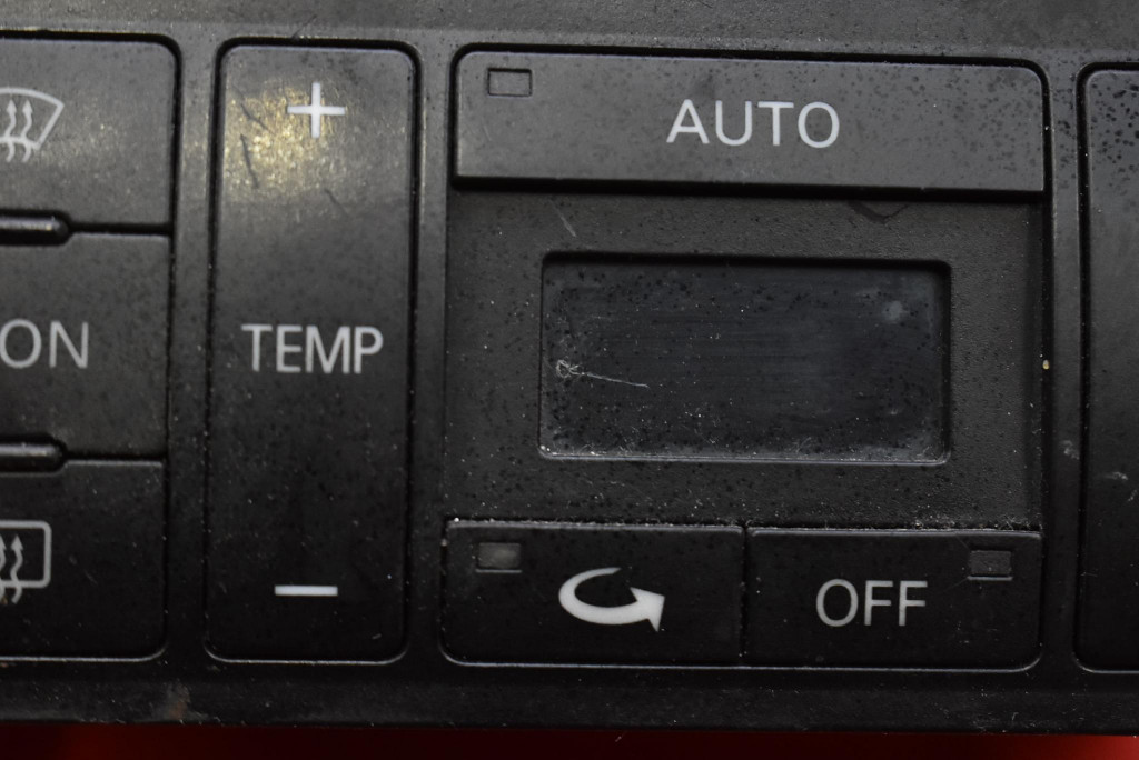 control panel air conditioning devices KLIMY 8Z0820043 AUDI A2 8Z 99-05