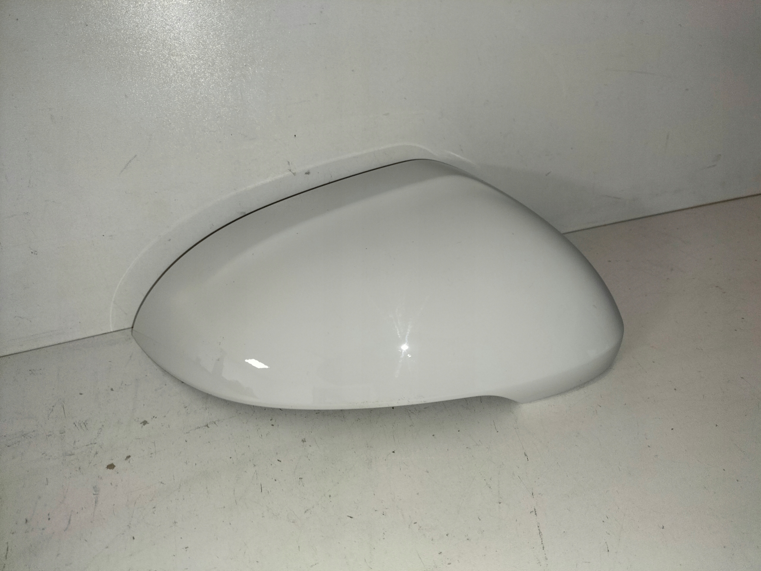 cover cap mirrors right VW PASSAT B8 14