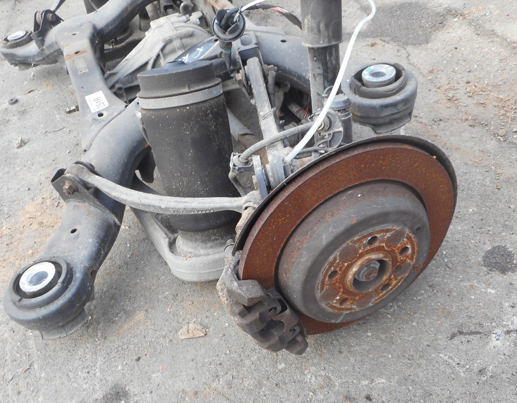 Mercedes R W251 07r belka zawieszenia tylna tył KOMPLET Producent części Mercedes-Benz OE