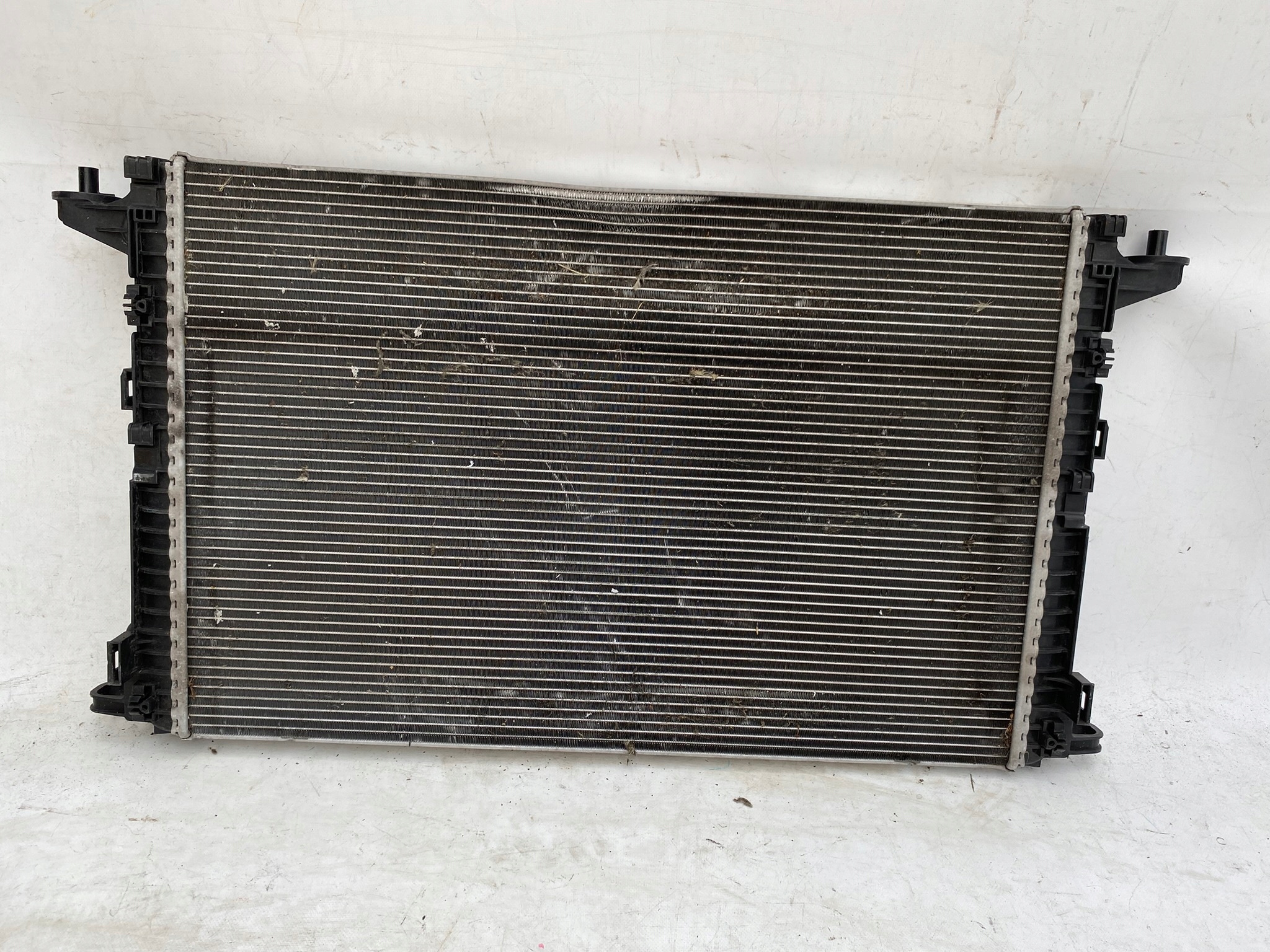 AUDI A4 A5 8W water cooler 8W0121251AK
