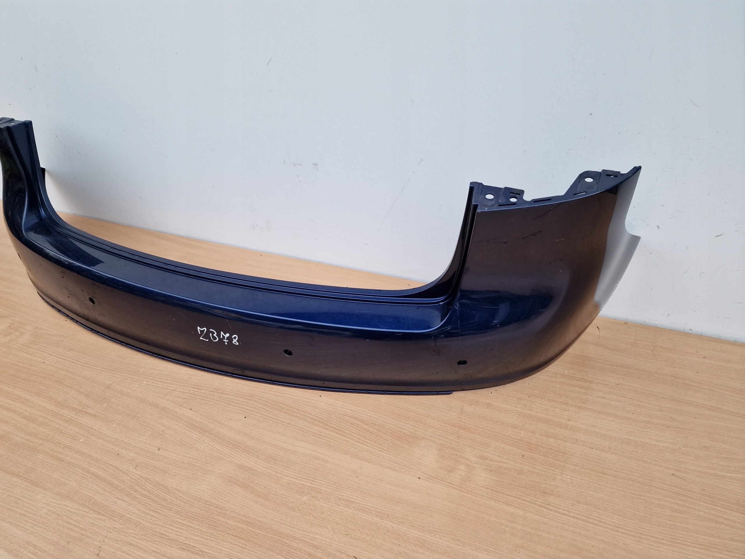 VW GOLF 6 VI plus bumper rear part rear below sensors
