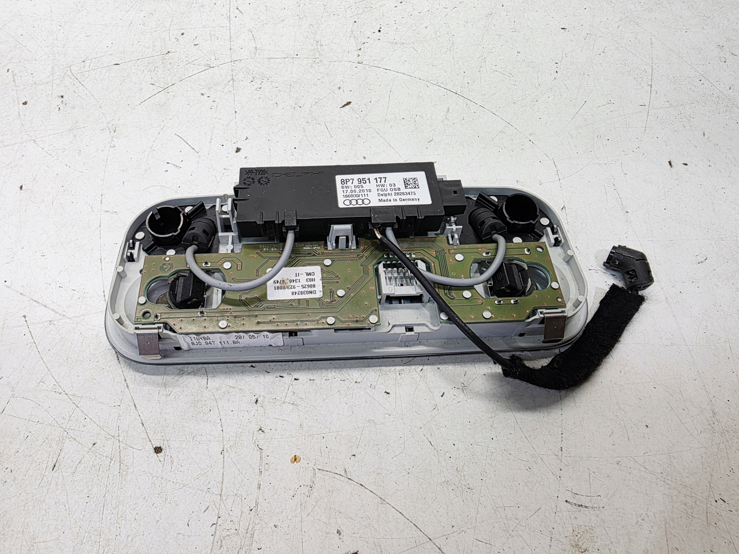 light lighting cabs AUDI A3 8P CABRIO TT 8J0947111BA 6PS