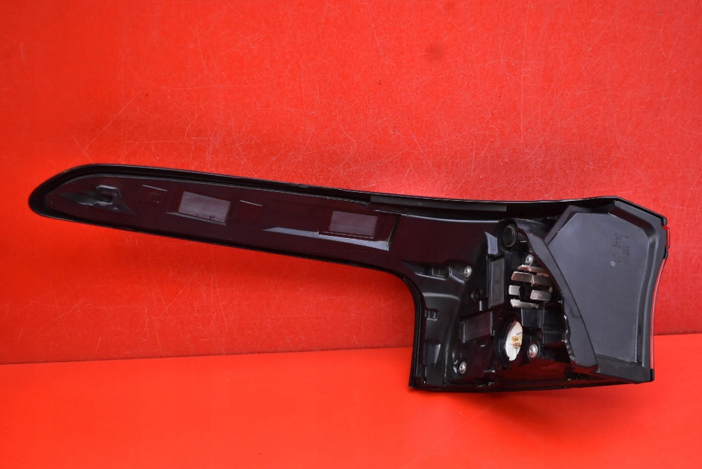 light right rear part rear W6624 TOYOTA BZ4X 22