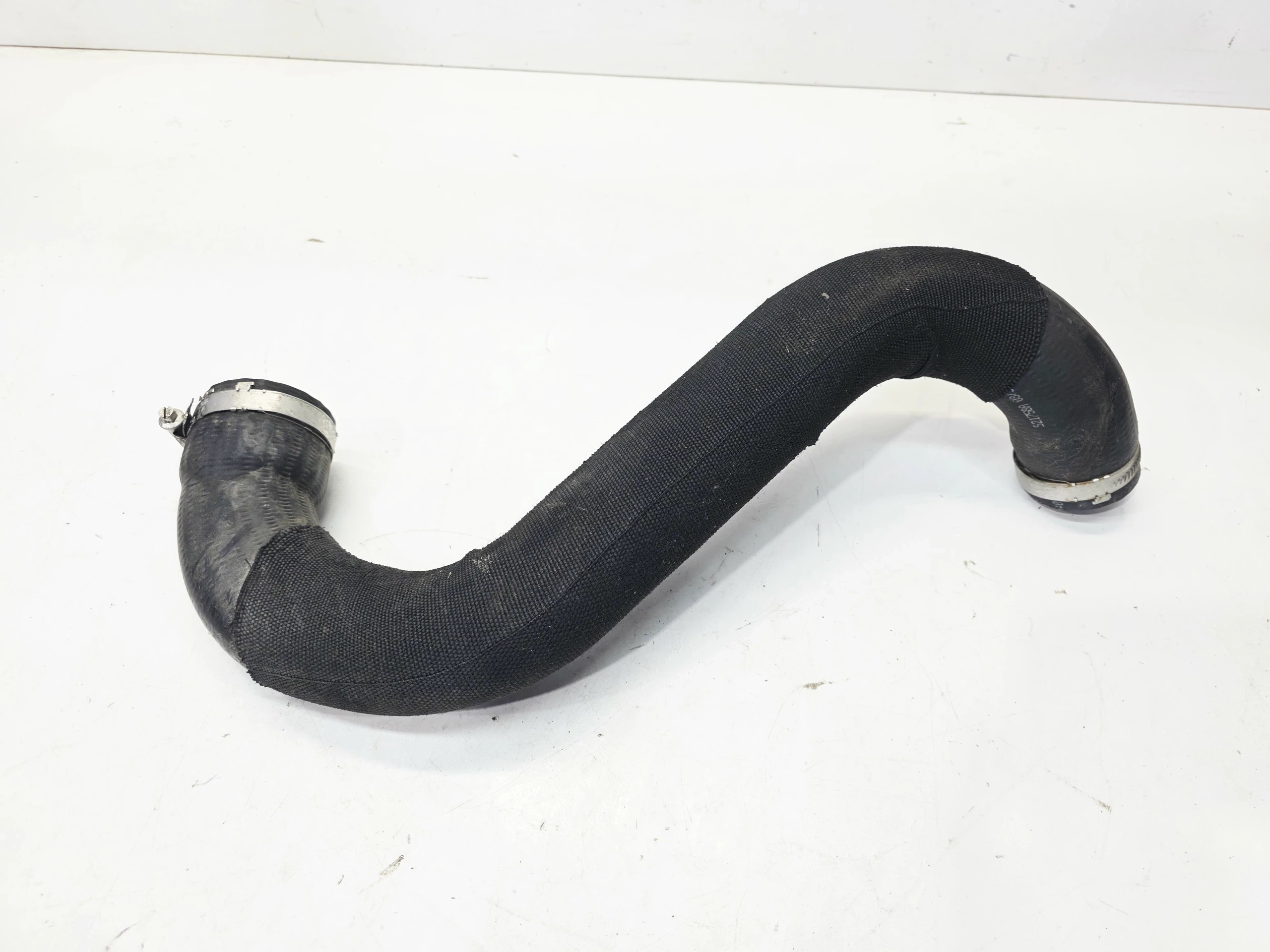 cijev prijenos interkulera AUDI A4 B9 A5 2.0 TFSI 8W0145738P