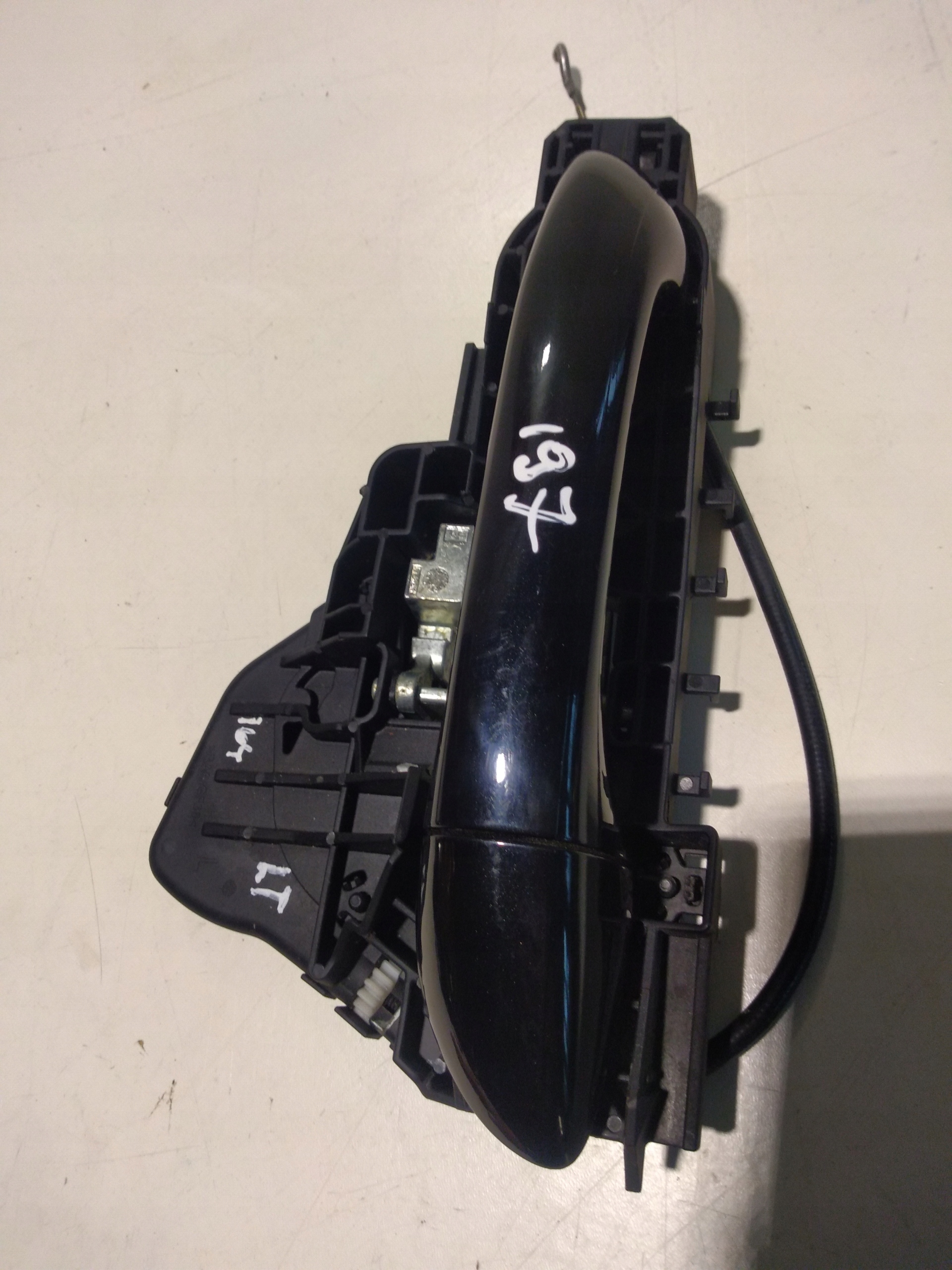 handle MERCEDES GL X164 ML W164 left rear part C197