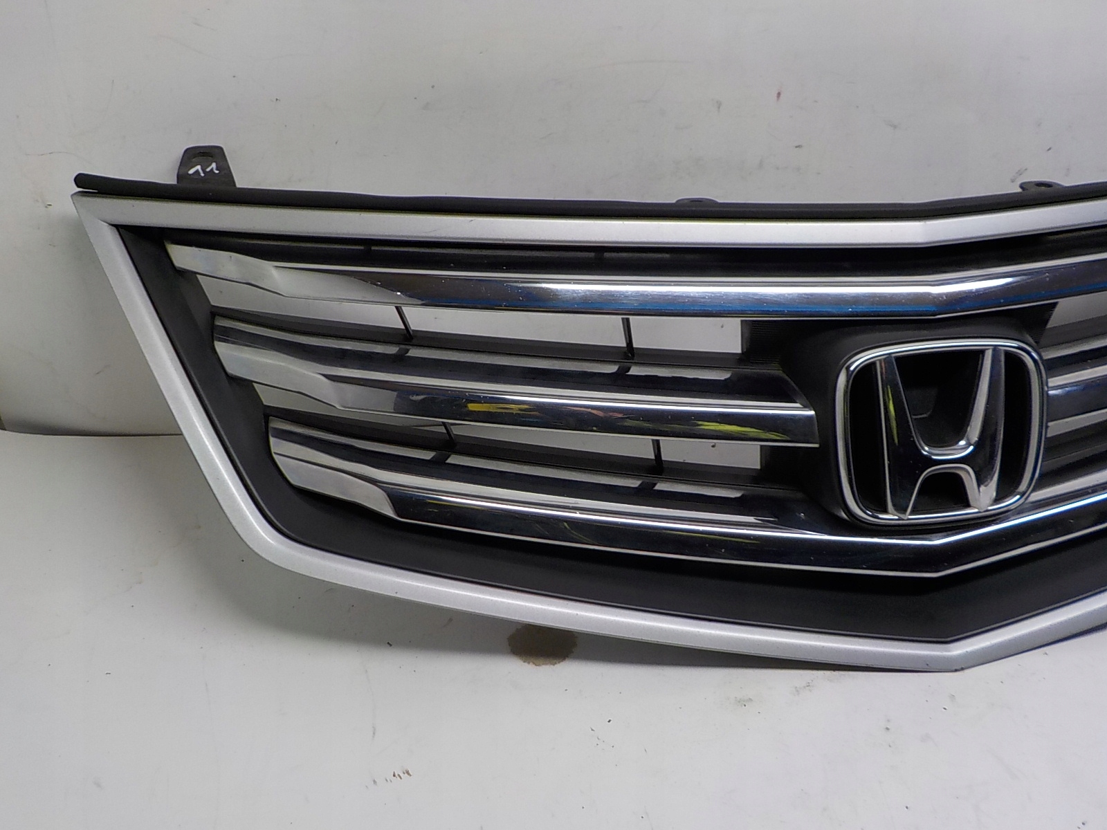 HONDA ACCORD VIII 8 grill grille radiator