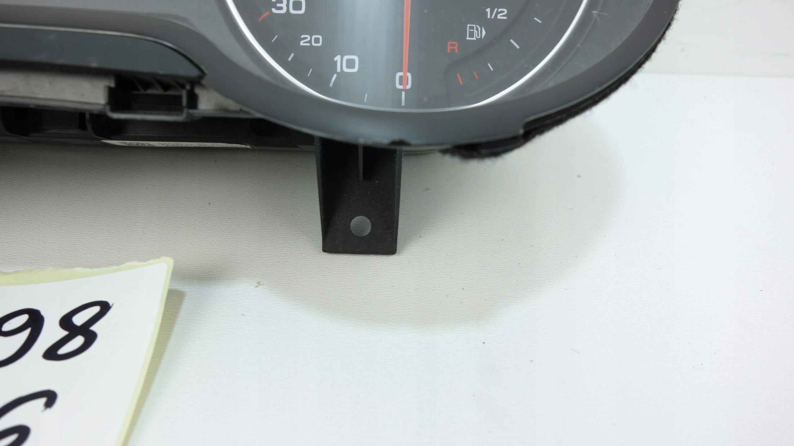 AUDI Q2 81A 2016- dials dials 81A920750J