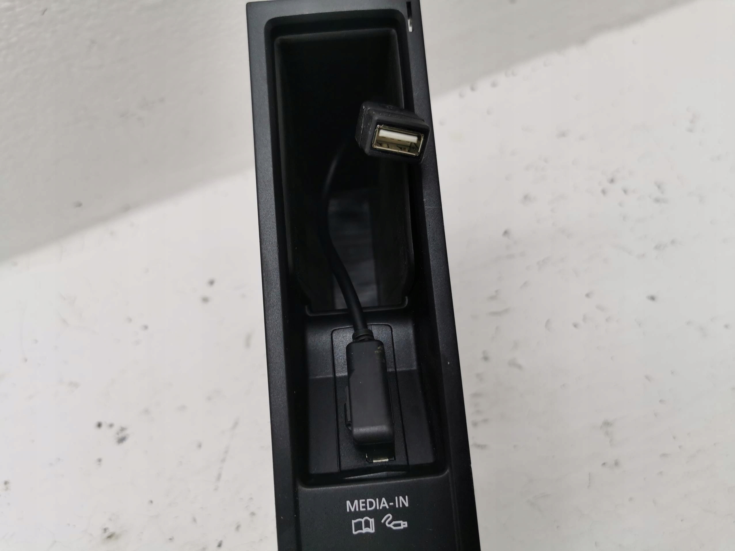 modulo lettore INTERFACE VW PASSAT B7 5N0035728