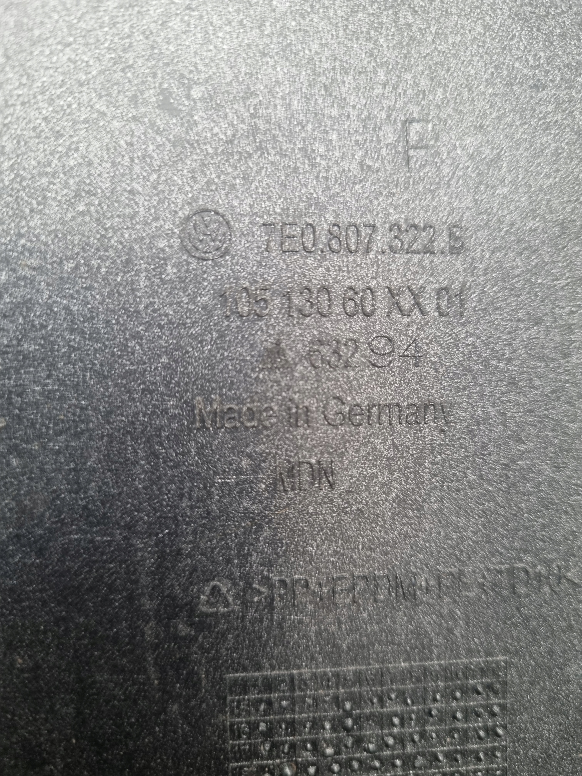 VOLKSWAGEN T6 7E0 Droite Unité d’angle Pare choc Arrière 7E0807322B