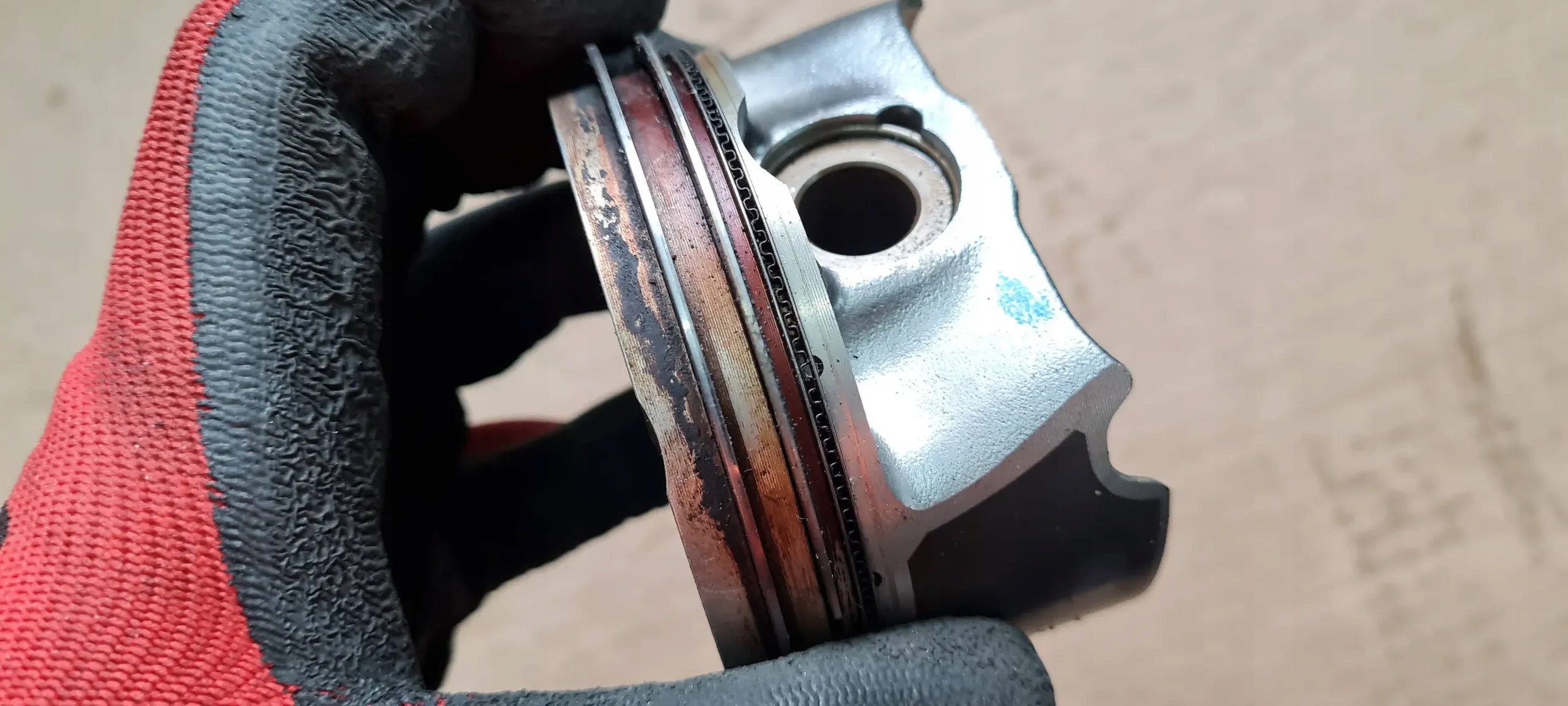 Q3 83A piston 2.0 TFSI 06K107065BK 06KBK VW AUDI