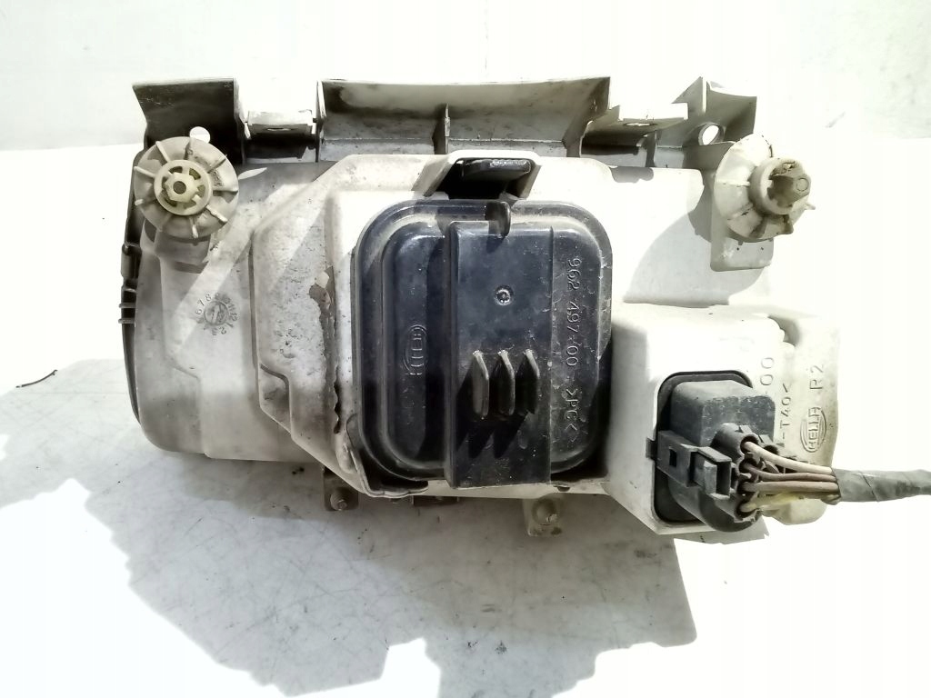 VW Polo 6N light right front front