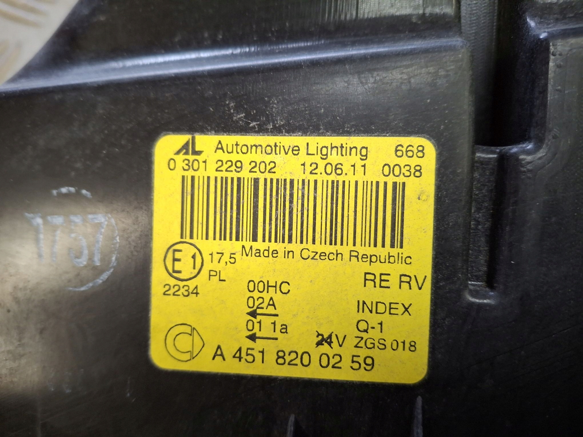 light front right SMART FORTWO II 2007R->