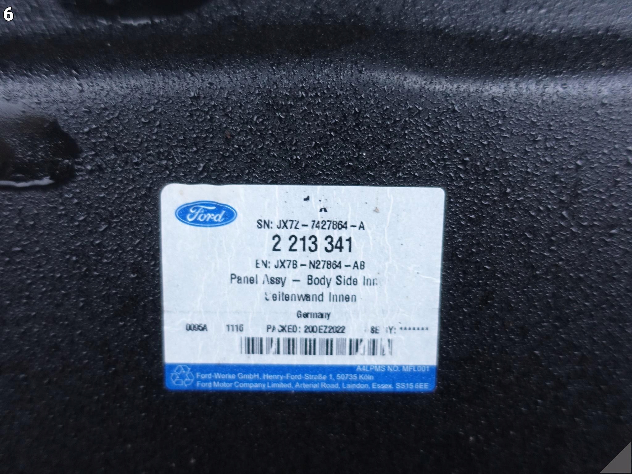FORD FOCUS IV 4 MK4 KOMBI 18- fender mudguard inner side right rear part