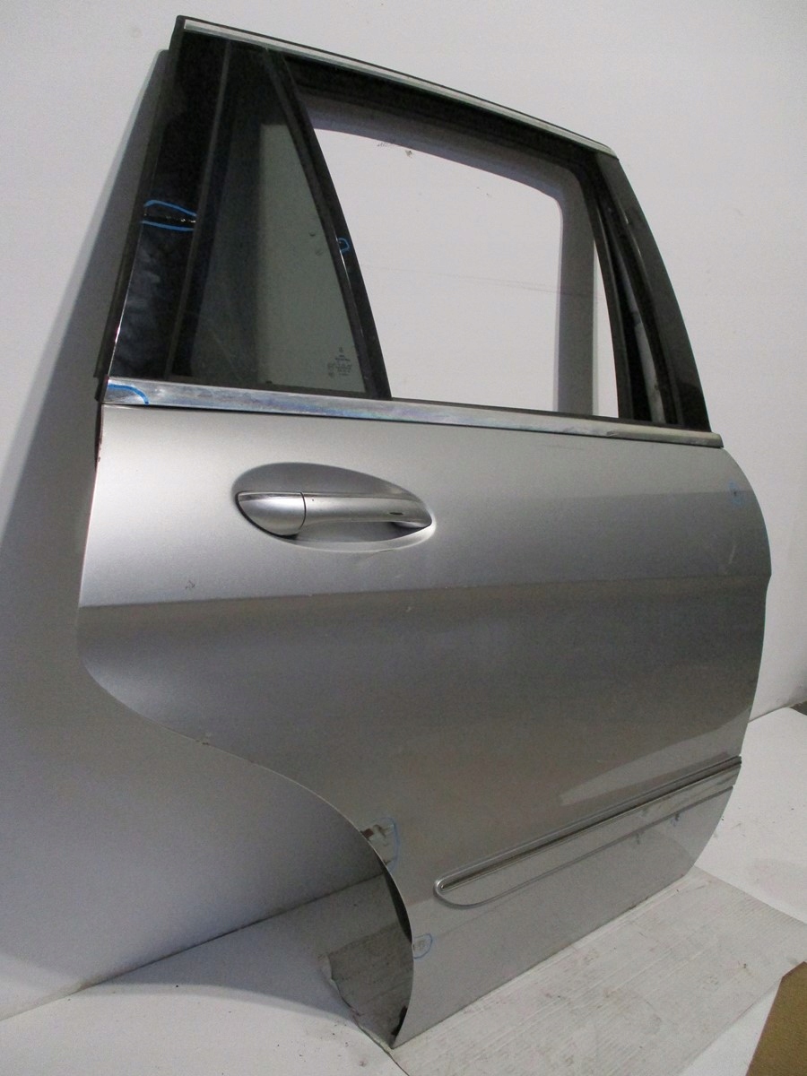 door right rear. MERCEDES R KLASA 251