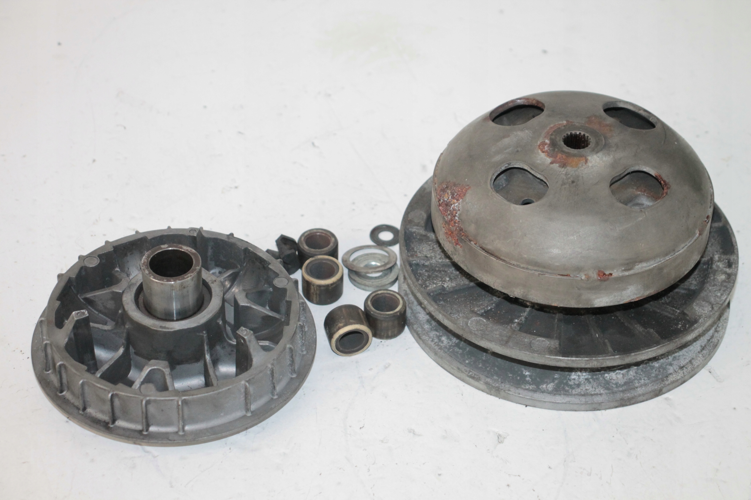 SH73 - HONDA SH 300 11-14 СЦЕПЛЕНИЕ