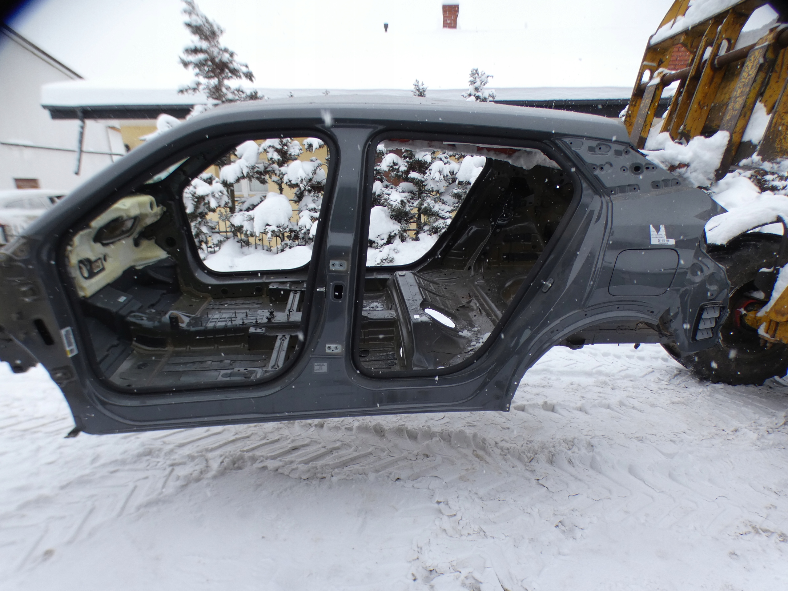 threshold CALY long left PEUGEOT 2008 II 23- ELD
