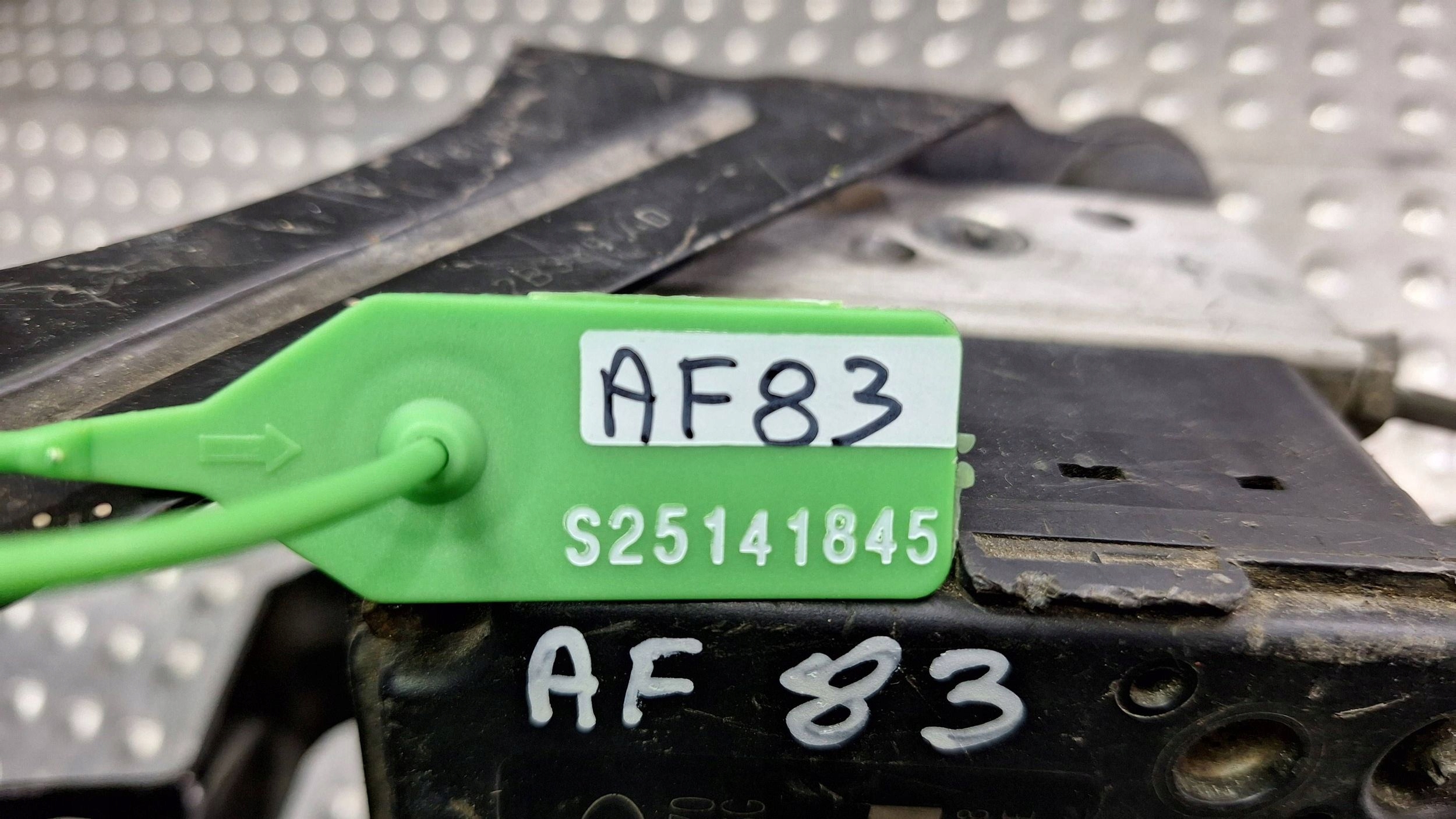 pump control unit ABS 10.0948-0105.3 98AG-2C285-CA FORD FOCUS MK1