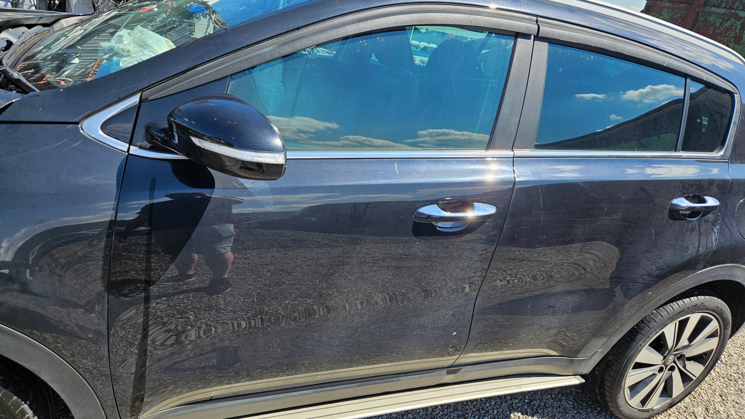 door left front KIA SPORTAGE IV colour 1K