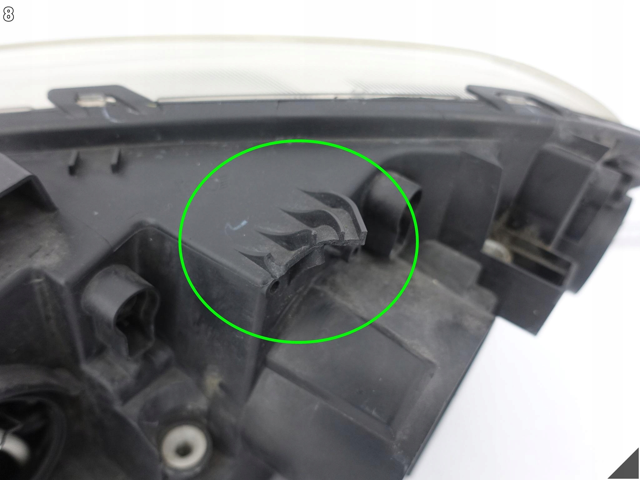 SUZUKI KIZASHI 09-14 light HEADLIGHT right front EUROPA