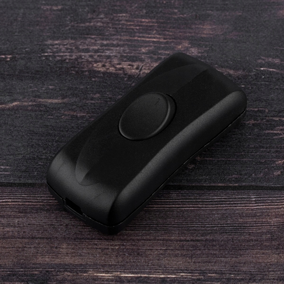 Włącznik kołyskowy na przewód skręcany czarny Producent NNLED