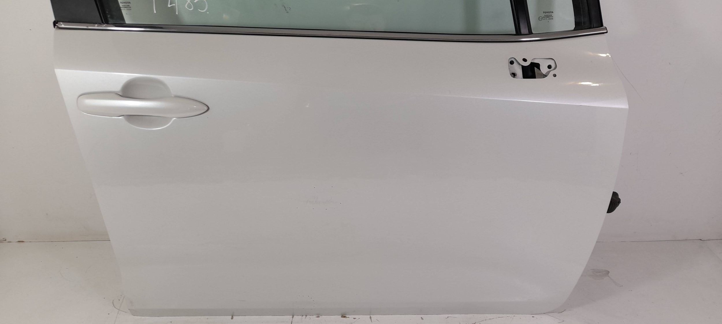 Toyota Corolla E21 door front right 070 (T483)