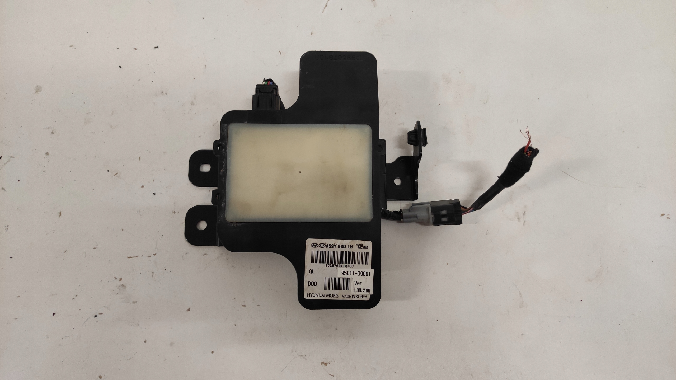 RADAR sensor MARTWEGO POLA left KIA SPORTAGE IV