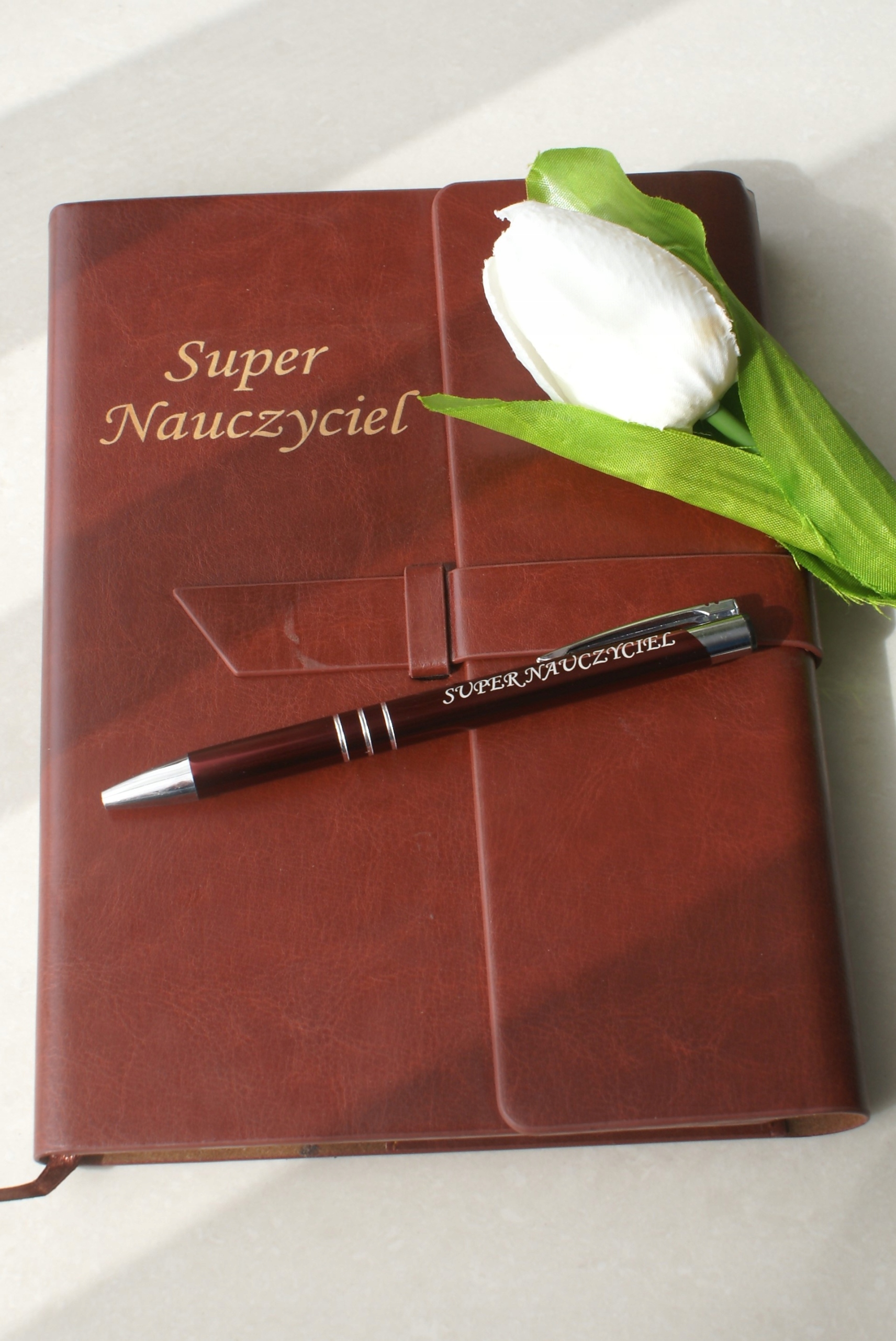 Notes a propiska pro Učitele – gravírování jako dárek k ukončení školního roku
