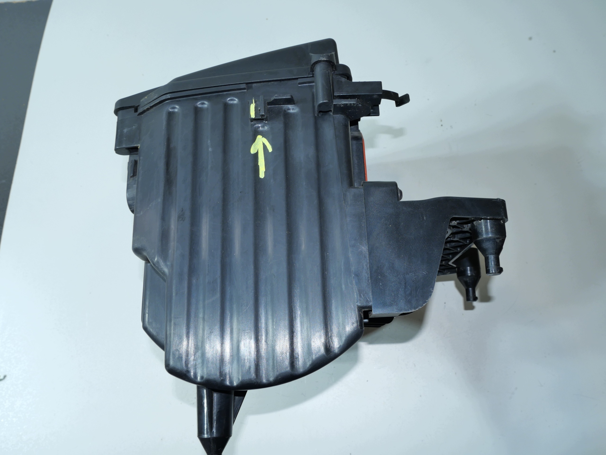 MERCEDES CLA W117 AMG FILTER luft A1330900101